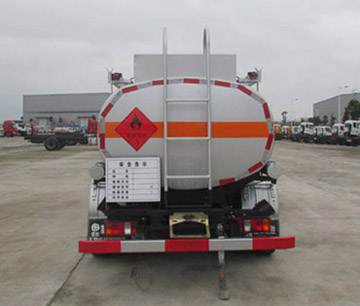 重汽王牌加油車4.5立方 重汽王牌加油車4.5立方