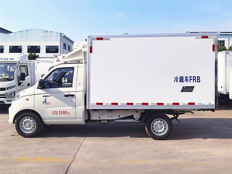 福田祥菱國六藍(lán)牌冷藏車