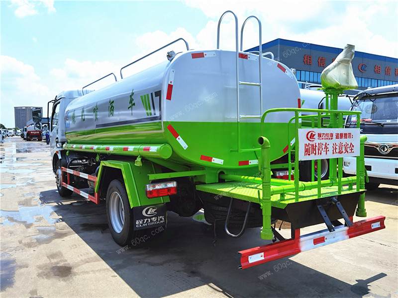 國六東風多利卡9噸灑水車